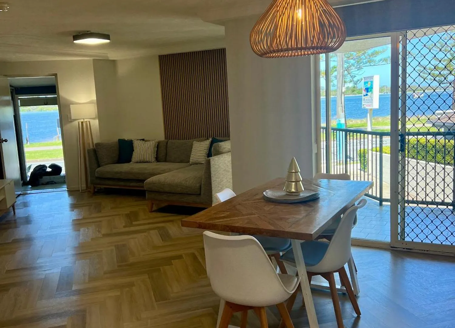 Bayview Beach Holiday Apartments Gold Coast Aparthotel