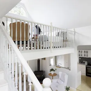  Holiday home The Chapel - Luxury Country Escape For 6 Australia