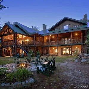 ***** Resort Trout Point Of Nova Scotia Canada