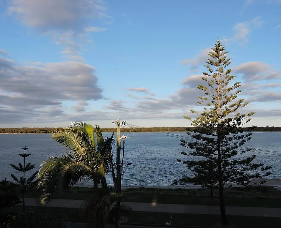 Bayview Beach Holiday Apartments Gold Coast 3*,  Australia