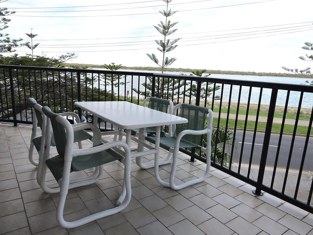 Bayview Beach Holiday Apartments Gold Coast