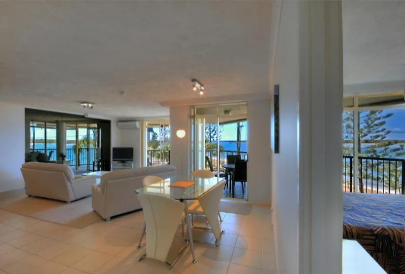 Bayview Beach Holiday Apartments Gold Coast