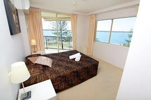 Bayview Beach Holiday Apartments Gold Coast Aparthotel