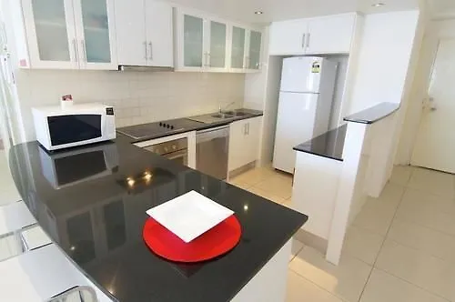 *** Aparthotel Bayview Beach Holiday Apartments Gold Coast Australia
