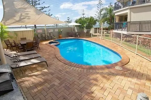 Bayview Beach Holiday Apartments Gold Coast