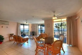 Aparthotel Bayview Beach Holiday Apartments Gold Coast
