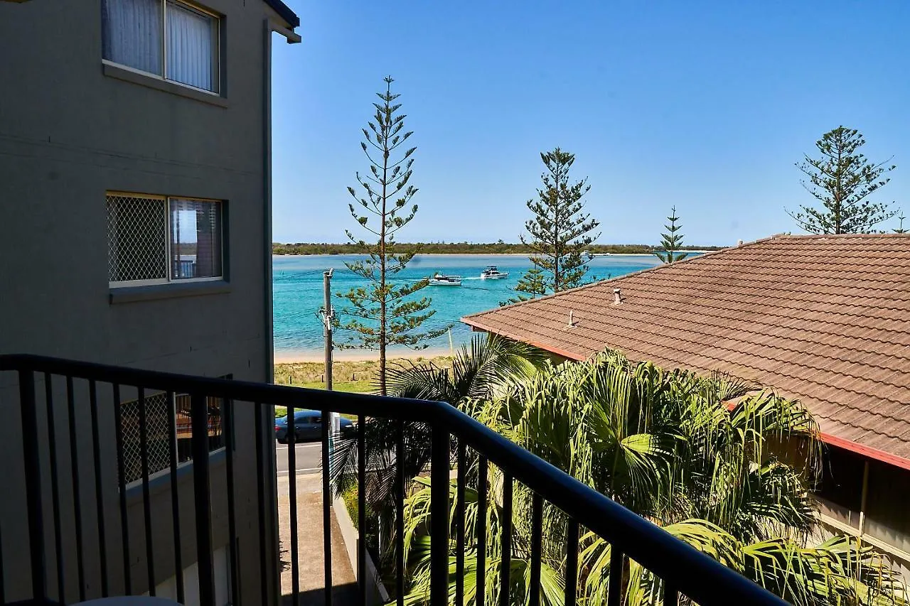 Bayview Beach Holiday Apartments Gold Coast Australia
